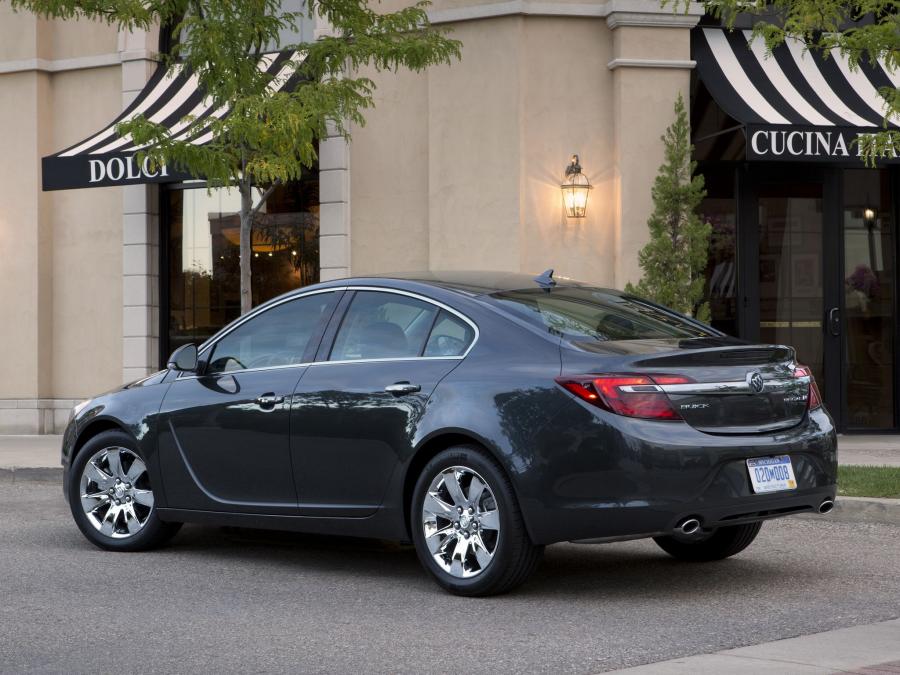  Buick Regal 2014 года  (фото 2 из 10)